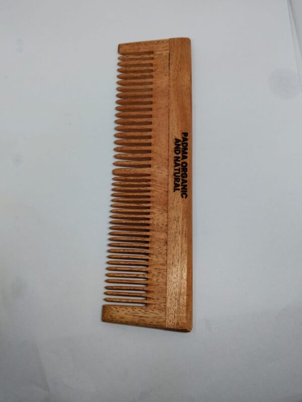 wide and fine tooth comb